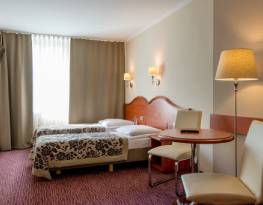 KRAKUS Hotel Кракаў пражыванне рэстаран адпачынак аквапарк у Кракаве