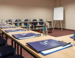 KRAKUS Hotel Кракаў пражыванне рэстаран адпачынак аквапарк у Кракаве